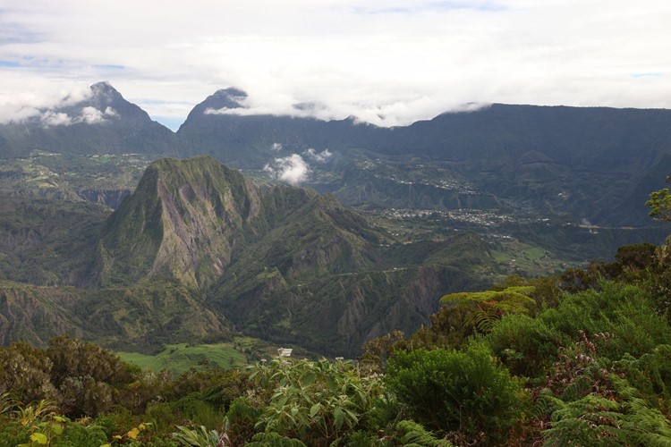 Réunion - výhled z Foret de Bebour-Belouve
