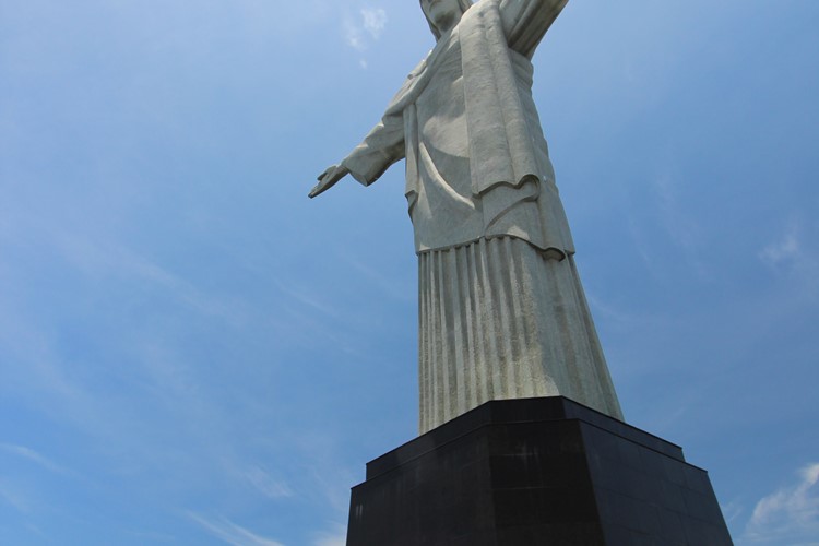 socha Krista na vrcholu Corcovado 2