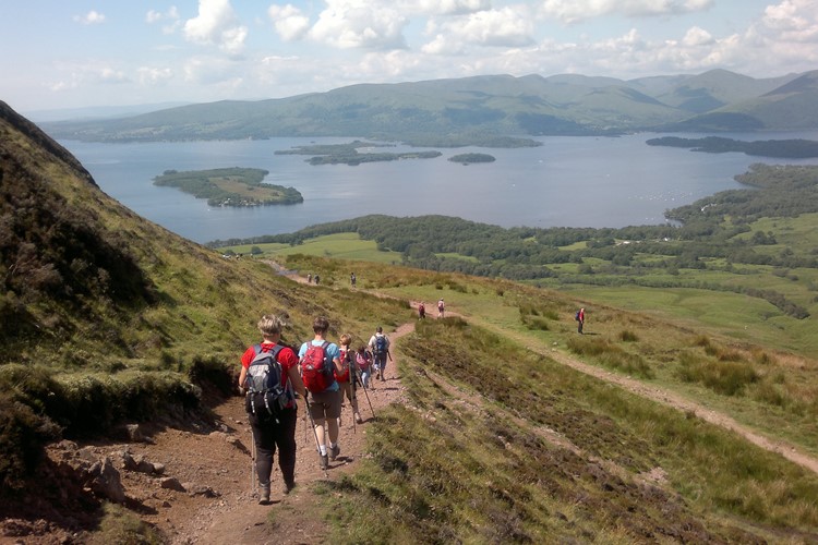 sestup z Conic Hill (2)