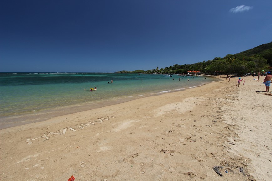 Martinik - pláž ve vesničce Tartane
